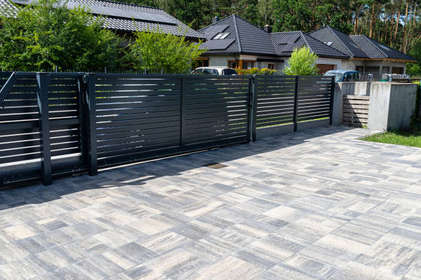 Best Professional Driveway Pavers  in West Dundee, IL